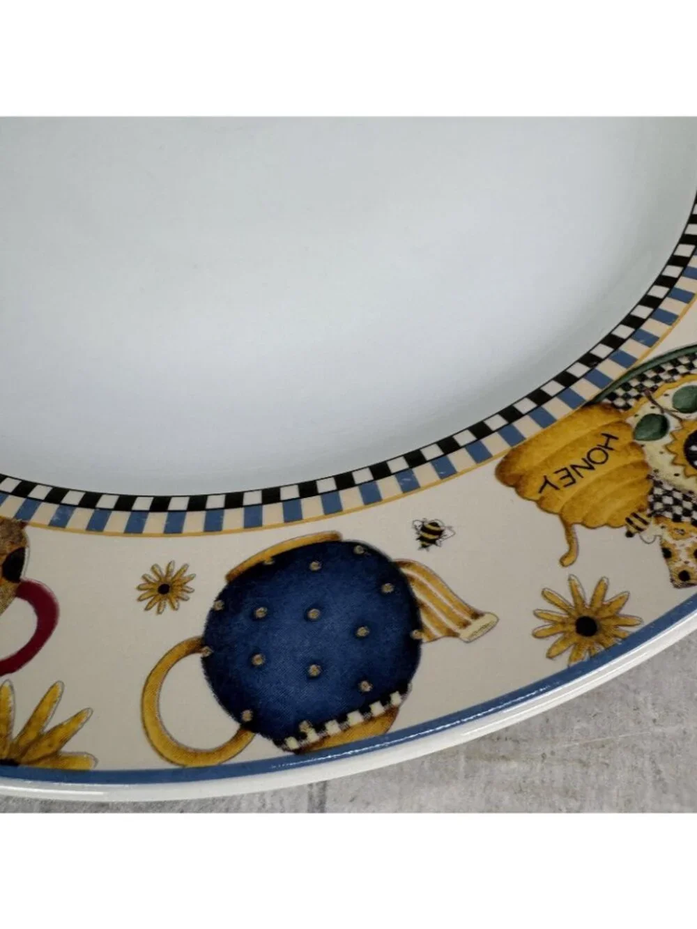 1998 Sakura Debbie Mumm TEAPOTS Various Cups Stoneware Dinner Plates Set of 2